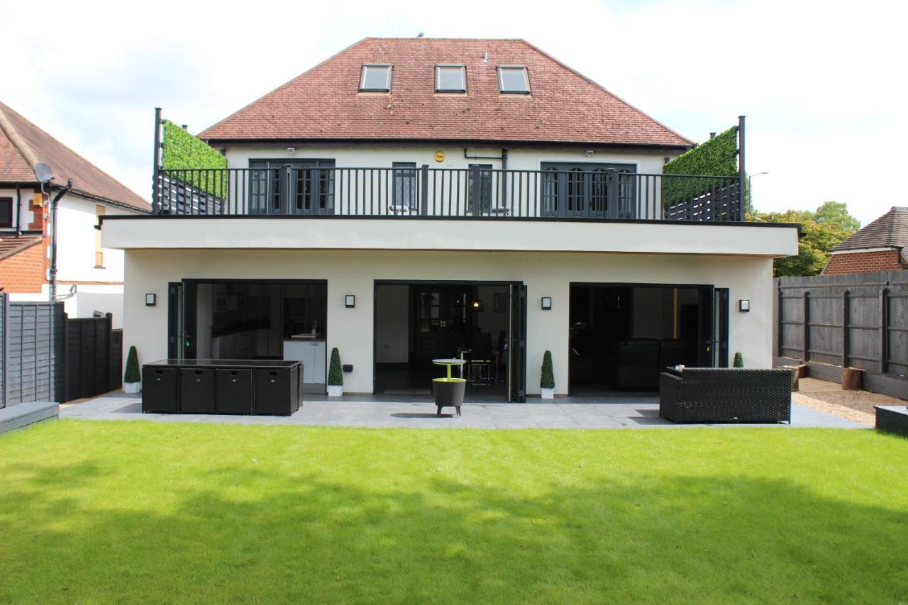 Modern Spacious House - Sleeps 16, Free Parking, Sun Terrace นานีทัน ภายนอก รูปภาพ